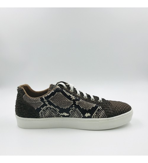 Handmade shoes snake skin leather
